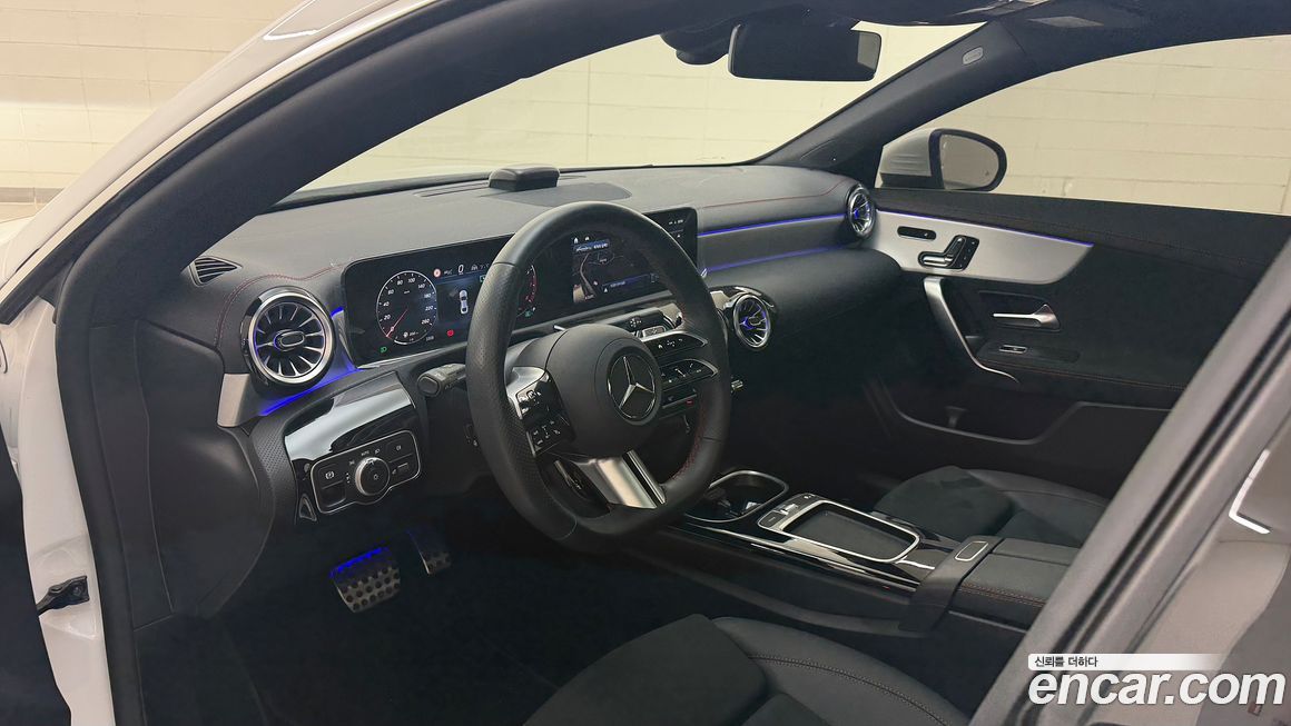 Mercedes-Benz CLA-Class 2025
