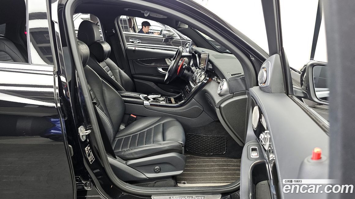 Mercedes-Benz GLC-Class 2017