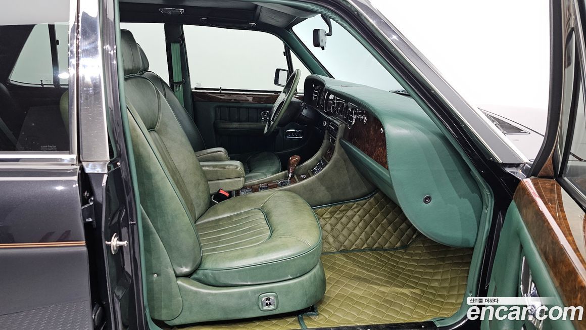 Bentley Brooklands 1993