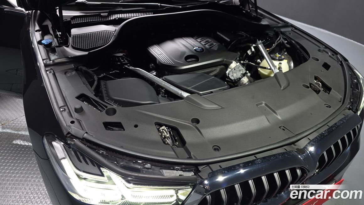 BMW Gran Turismo 2023