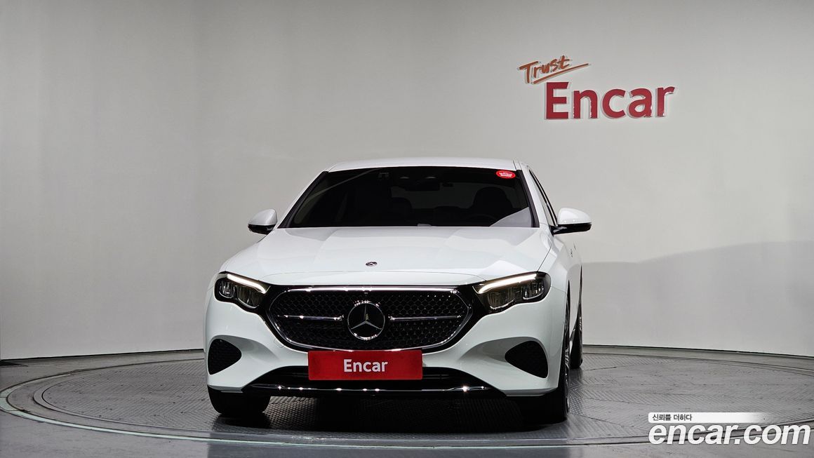 Mercedes-Benz E-Class 2025