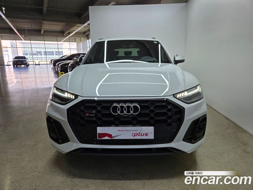 Audi SQ5 2022