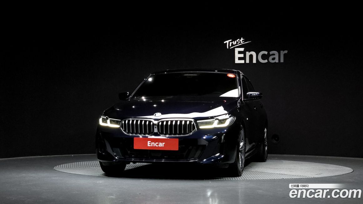 BMW Gran Turismo 2023