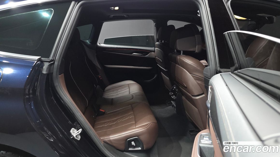 BMW Gran Turismo 2023