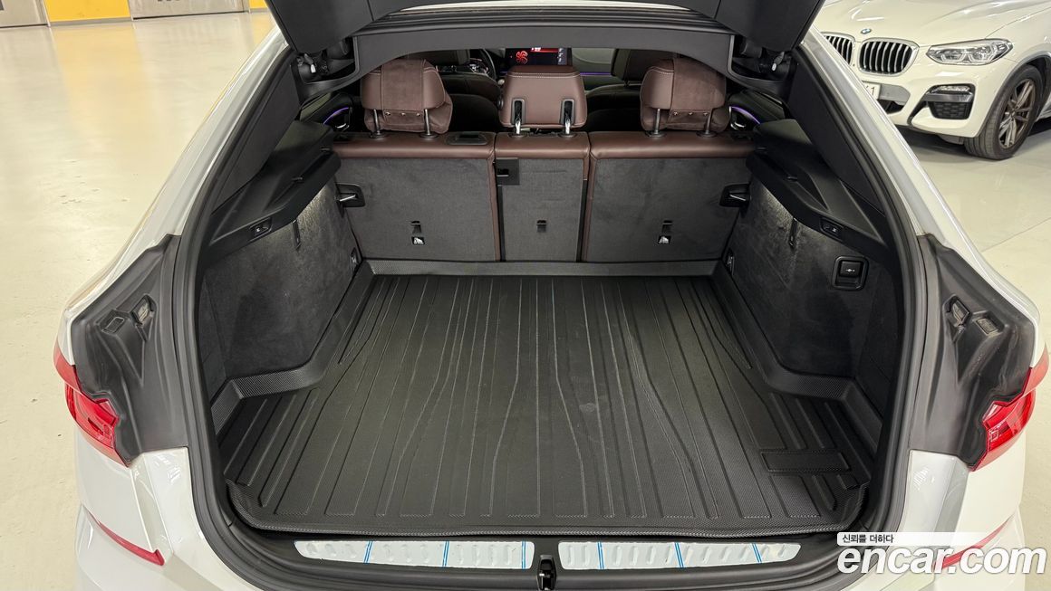 BMW Gran Turismo 2023