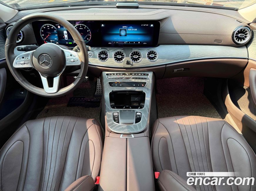 Mercedes-Benz CLS-Class 2021