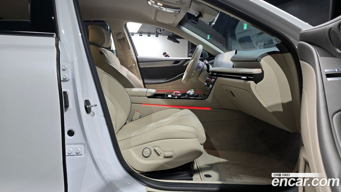Genesis G80 2025