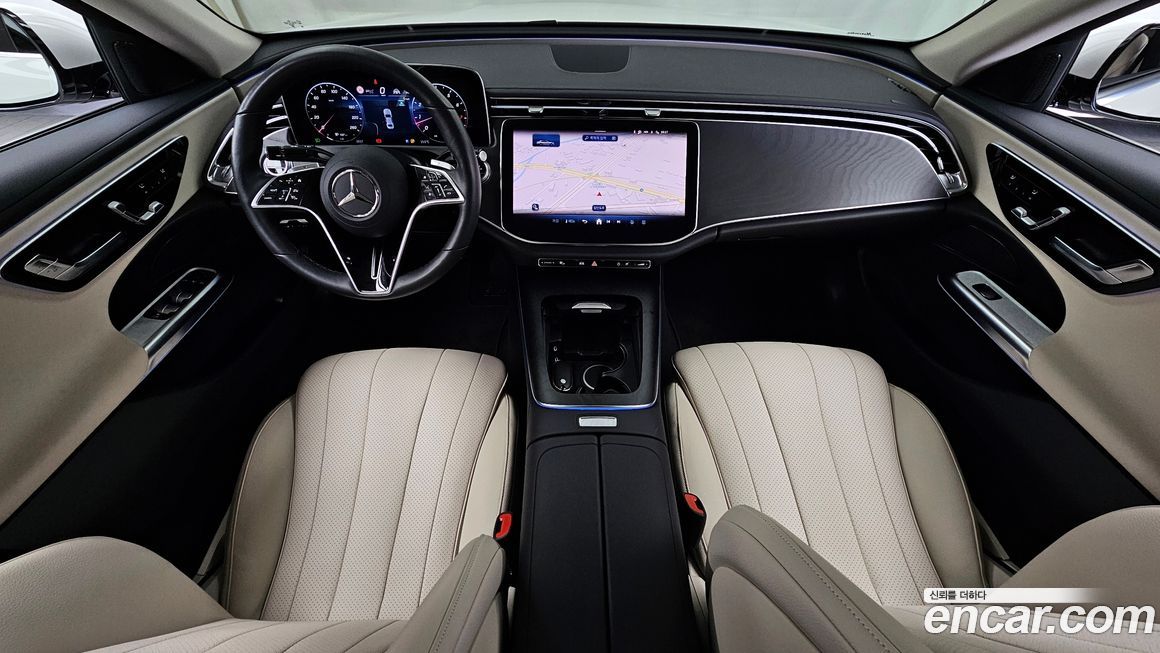 Mercedes-Benz E-Class 2025