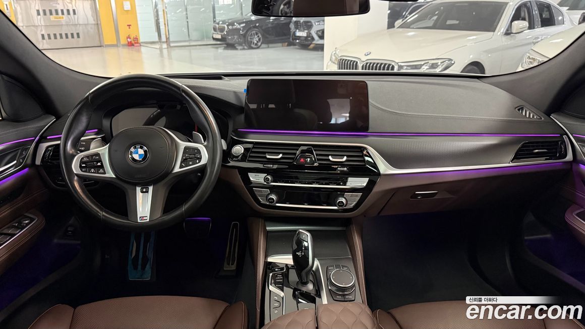 BMW Gran Turismo 2023