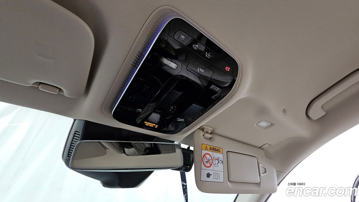 Mercedes-Benz E-Class 2025