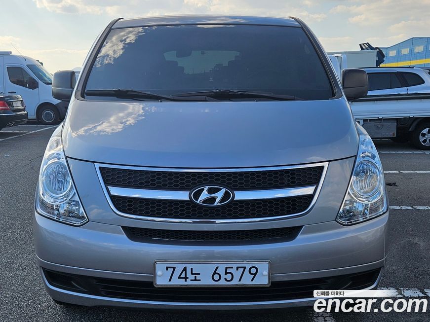 Hyundai Starex 2013