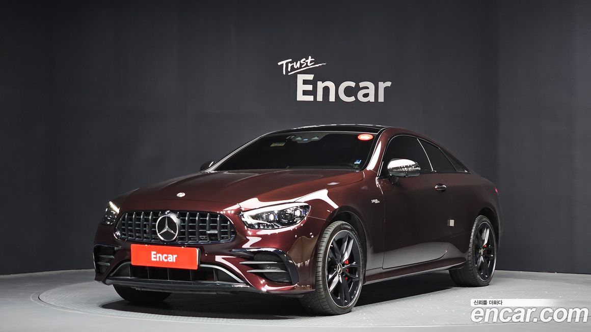 Mercedes-Benz E-Class 2022