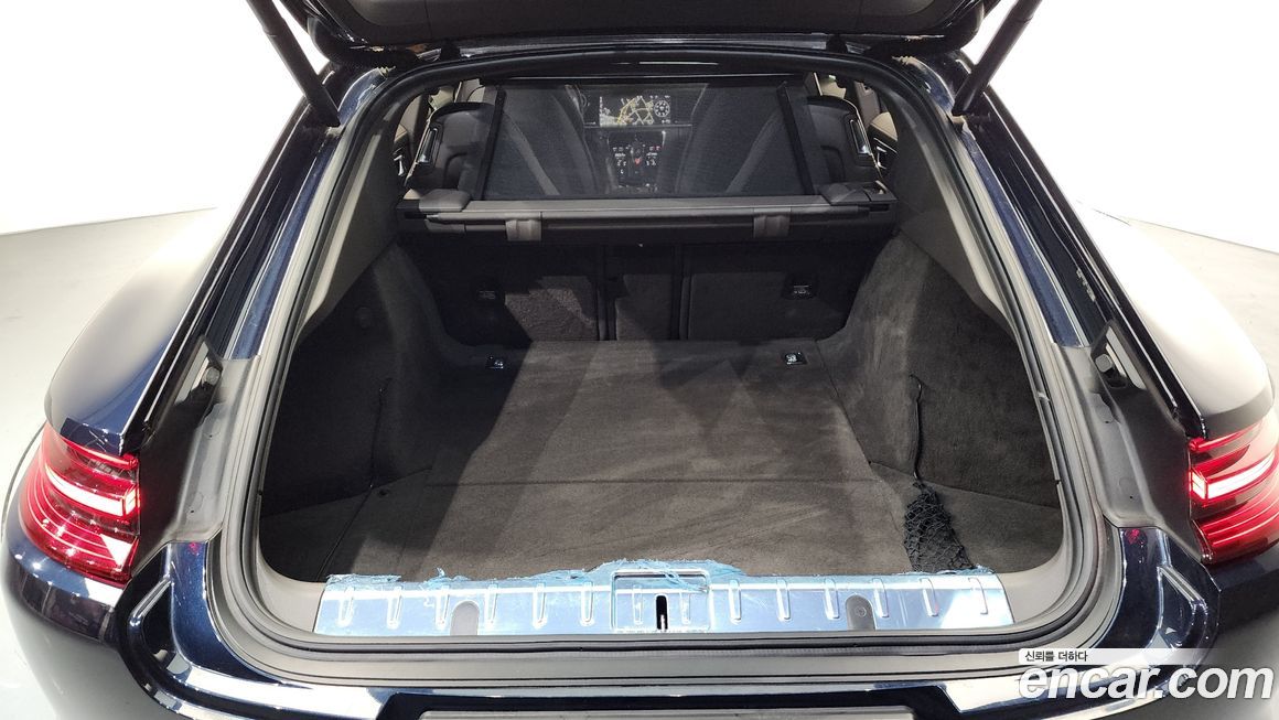 Porsche Panamera 2019