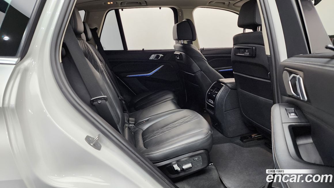 BMW X5 2023