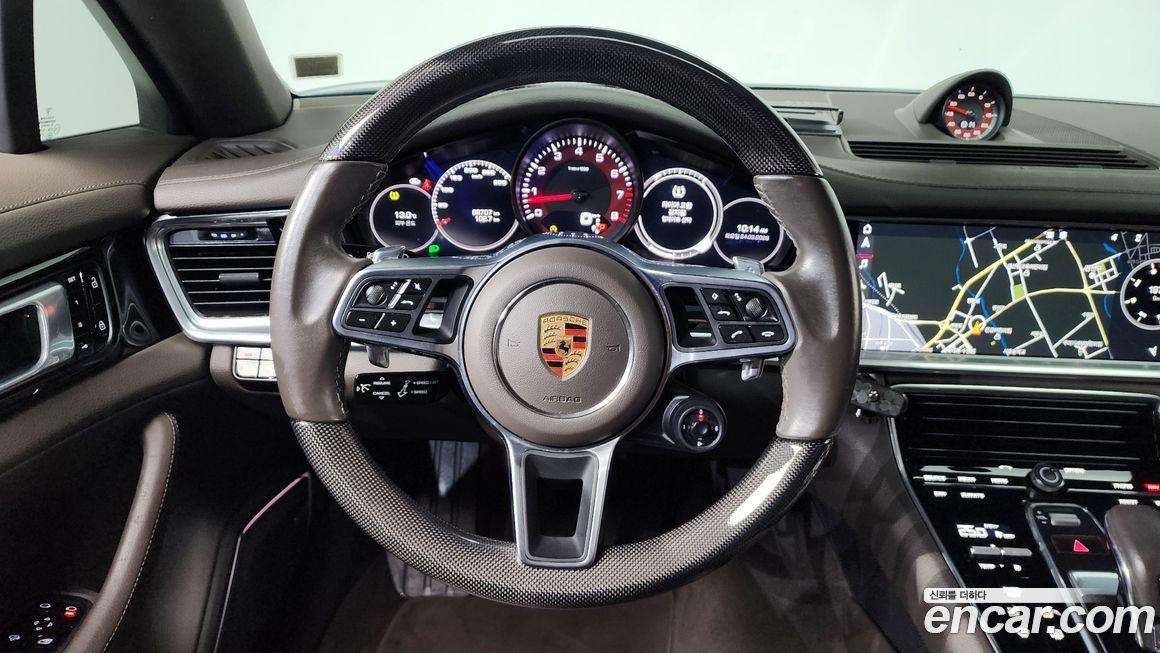 Porsche Panamera 2019