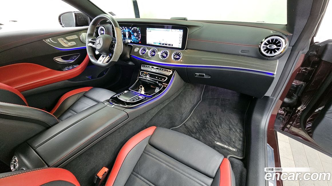 Mercedes-Benz E-Class 2022