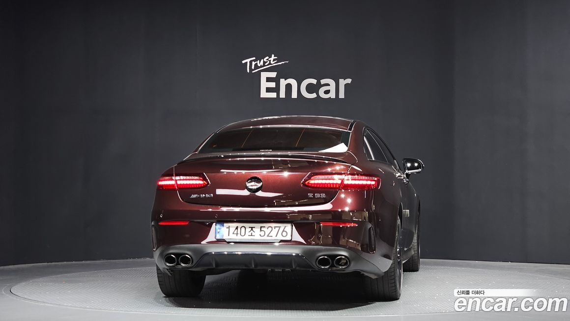 Mercedes-Benz E-Class 2022