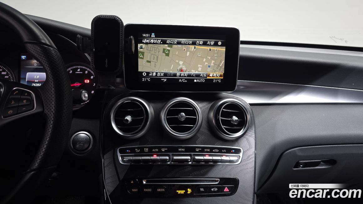 Mercedes-Benz GLC-Class 2019