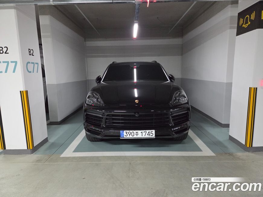 Porsche Cayenne 2019