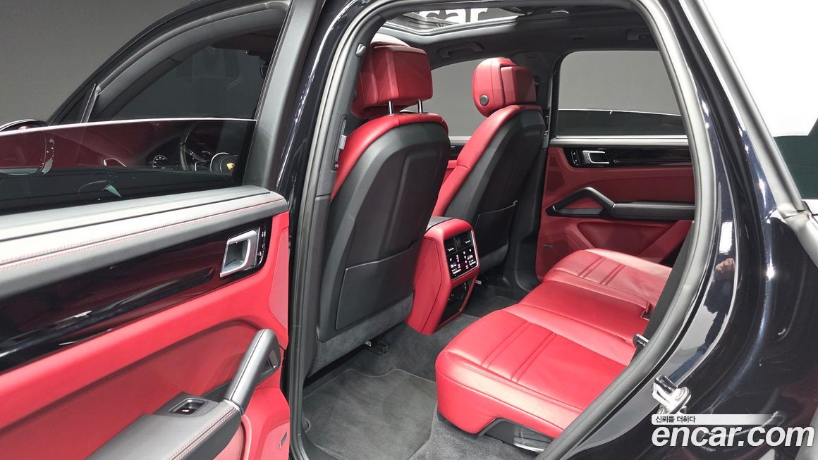 Porsche Cayenne 2020