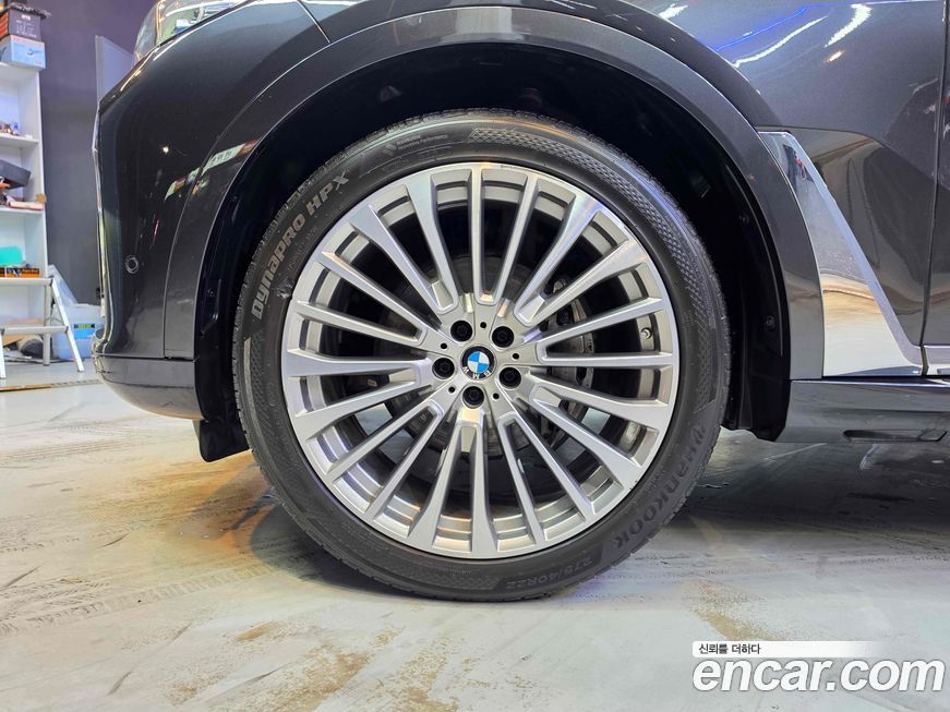 BMW X7 2022