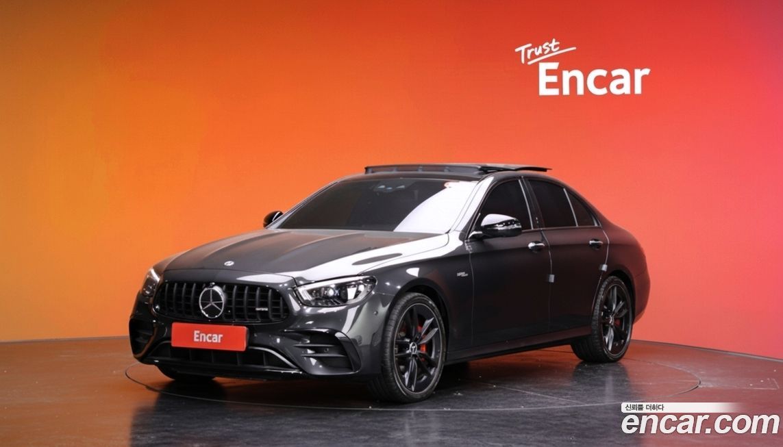 Mercedes-Benz E-Class 2023