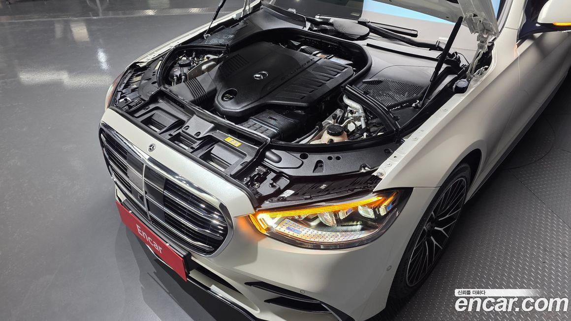 Mercedes-Benz S-Class 2022