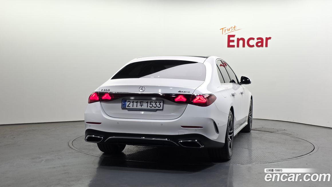 Mercedes-Benz E-Class 2025