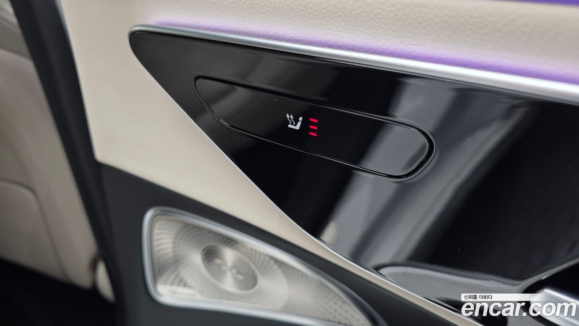 Mercedes-Benz E-Class 2025