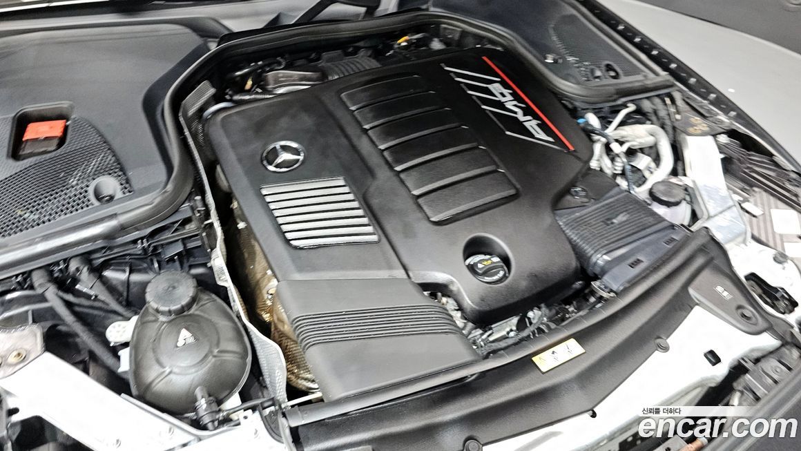 Mercedes-Benz E-Class 2023