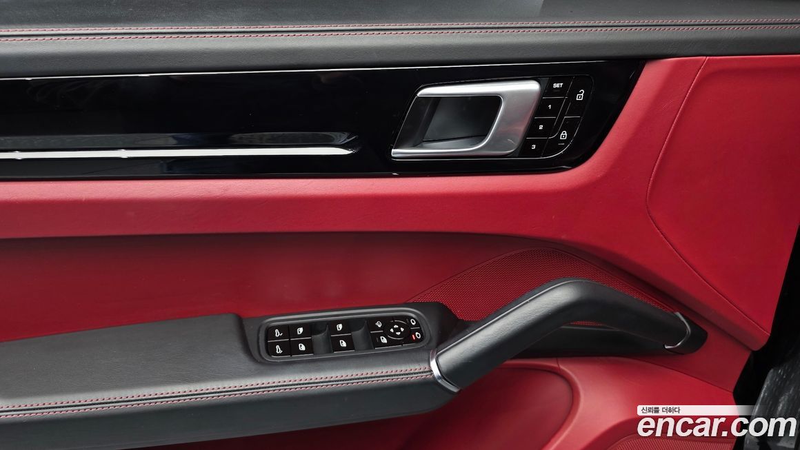 Porsche Cayenne 2020