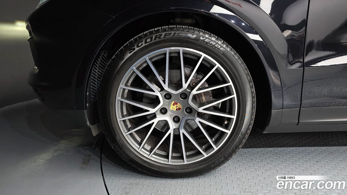 Porsche Cayenne 2020