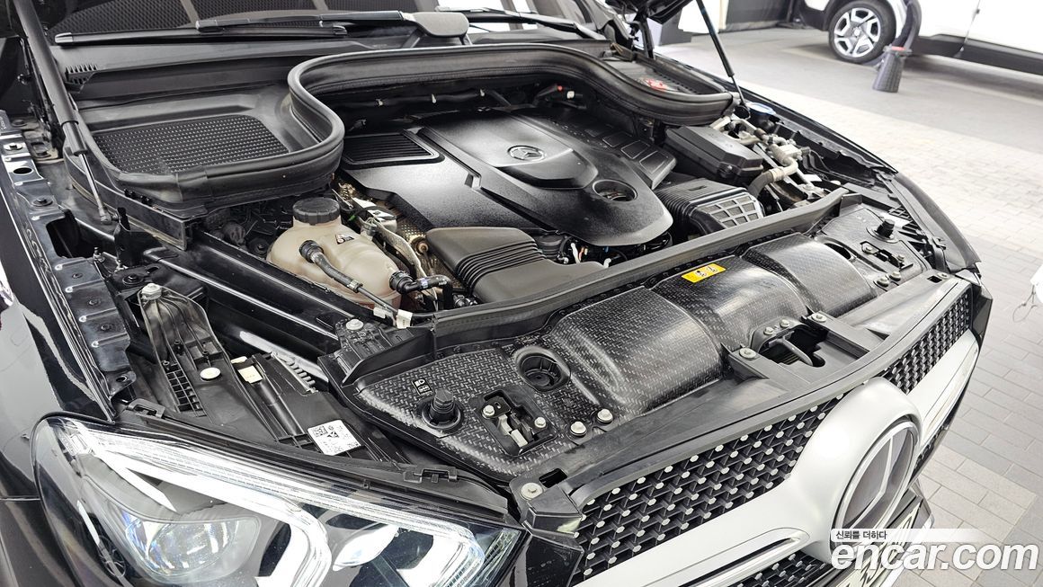 Mercedes-Benz GLE-Class 2023