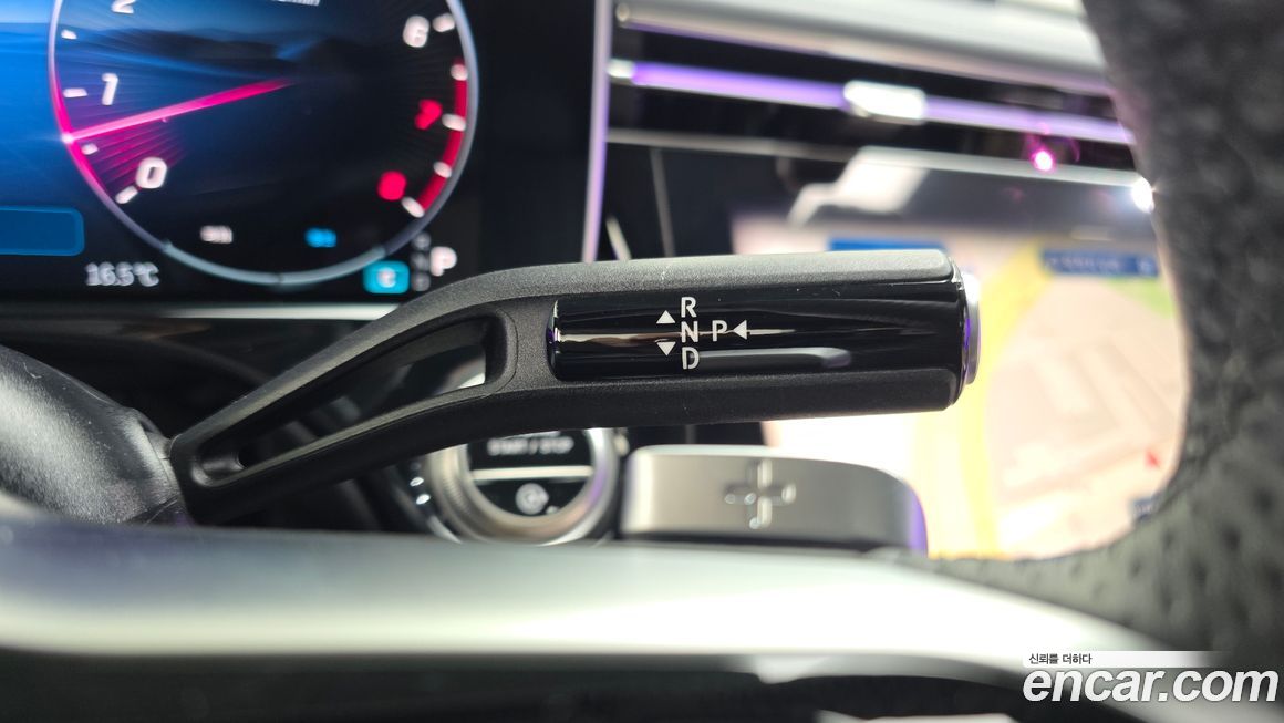 Mercedes-Benz E-Class 2025