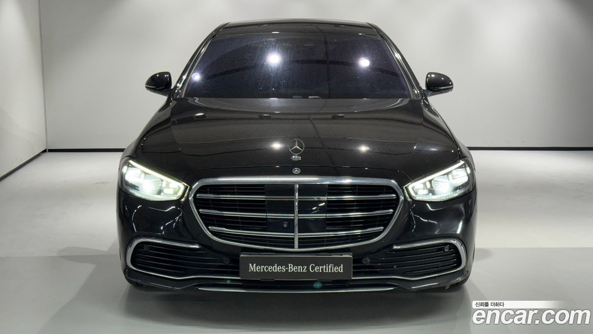Mercedes-Benz S-Class 2021