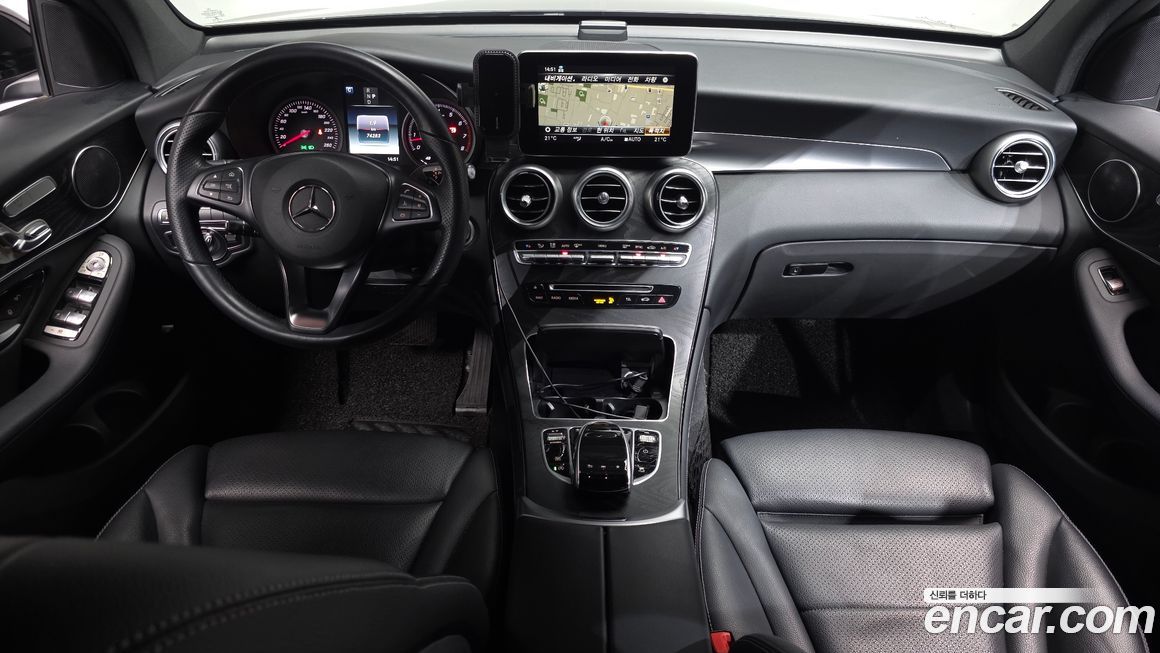 Mercedes-Benz GLC-Class 2019