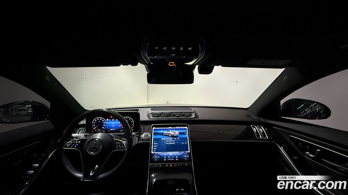 Mercedes-Benz S-Class 2021