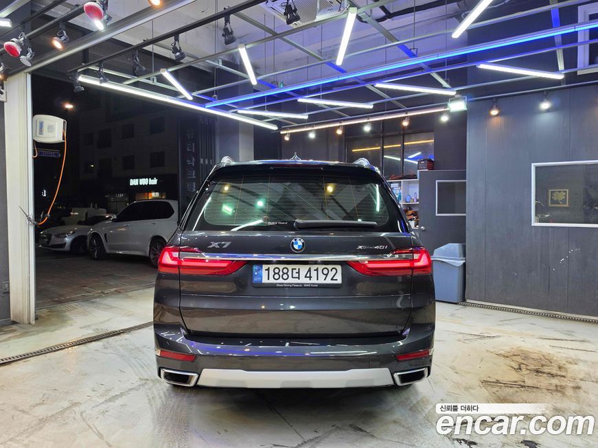 BMW X7 2022