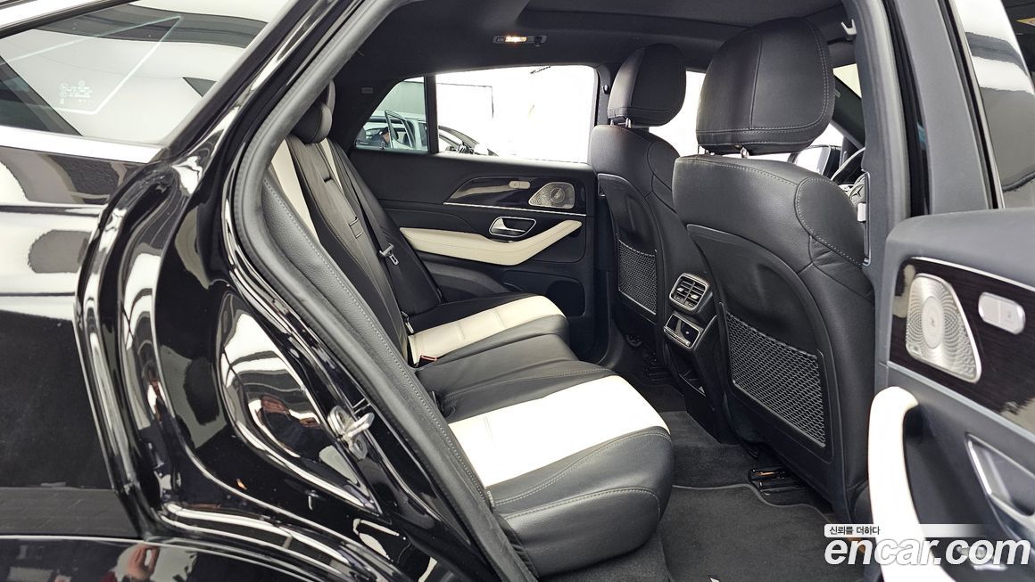 Mercedes-Benz GLE-Class 2023