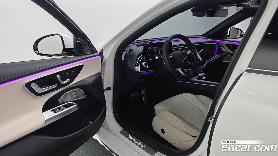 Mercedes-Benz E-Class 2025