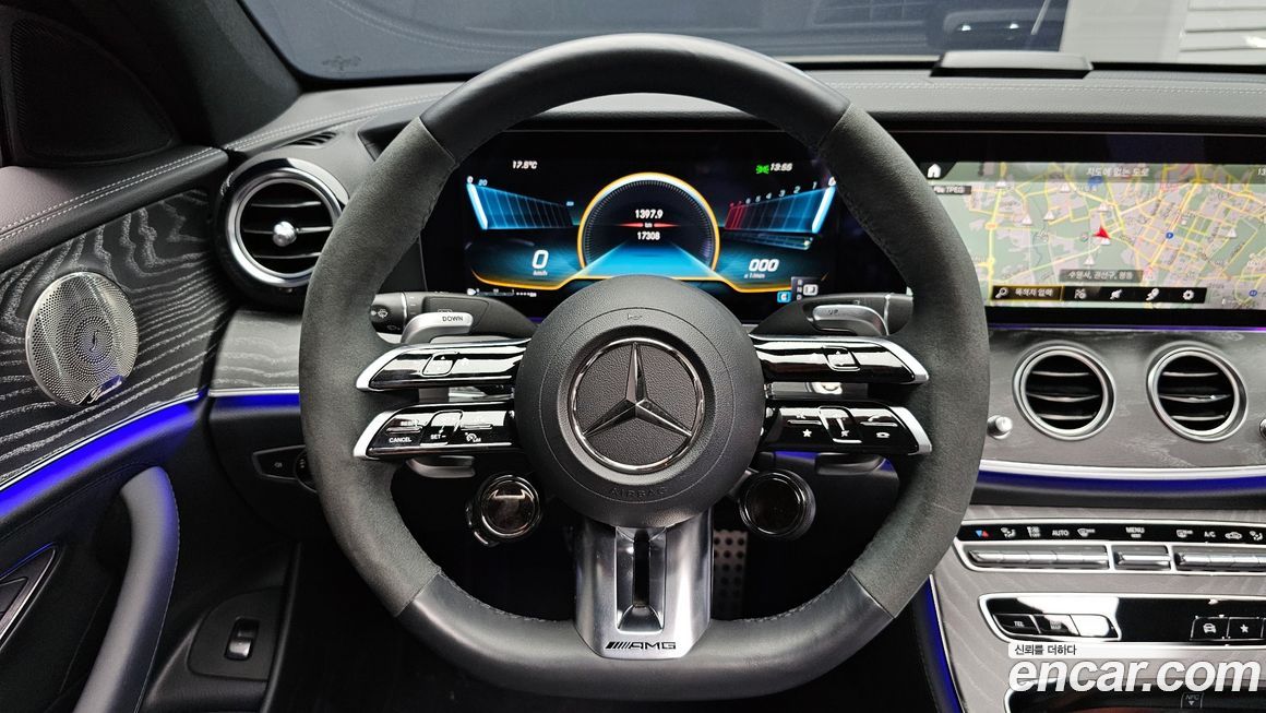 Mercedes-Benz E-Class 2023