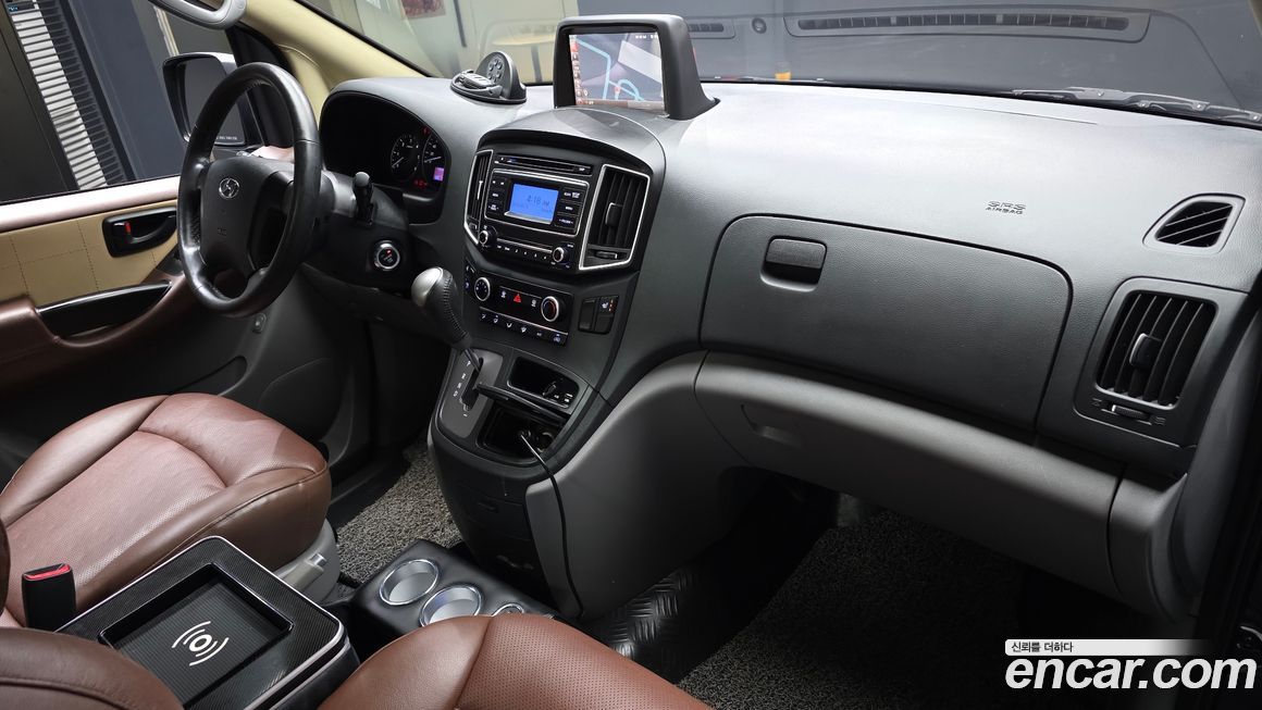 Hyundai Starex 2021