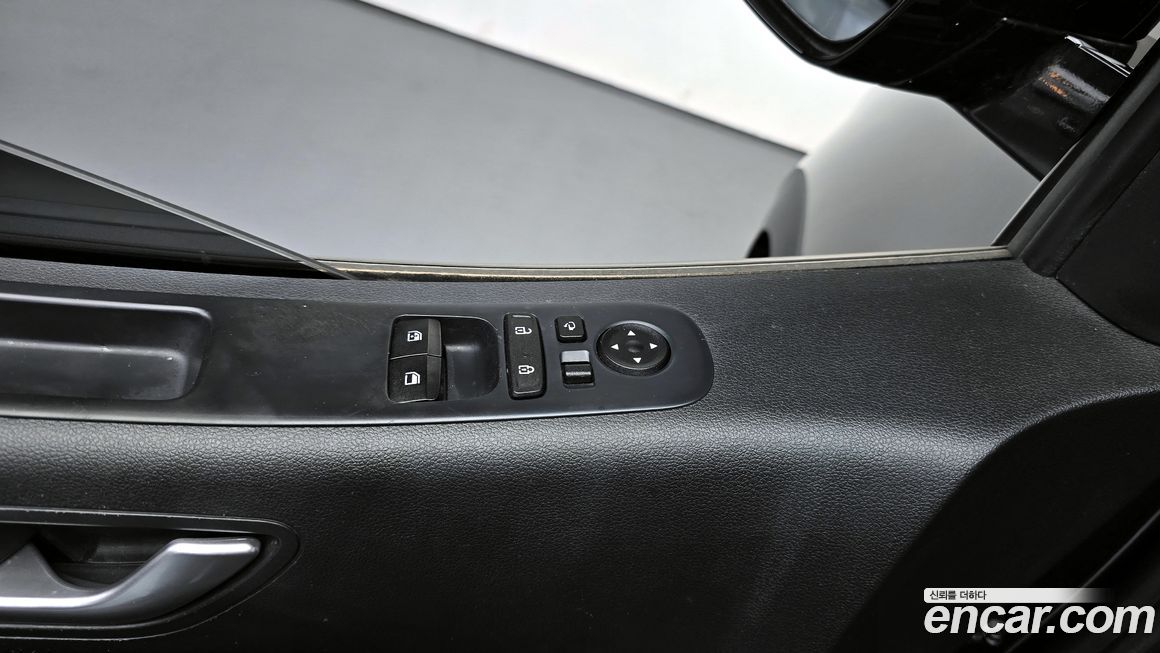 Hyundai Staria 2022