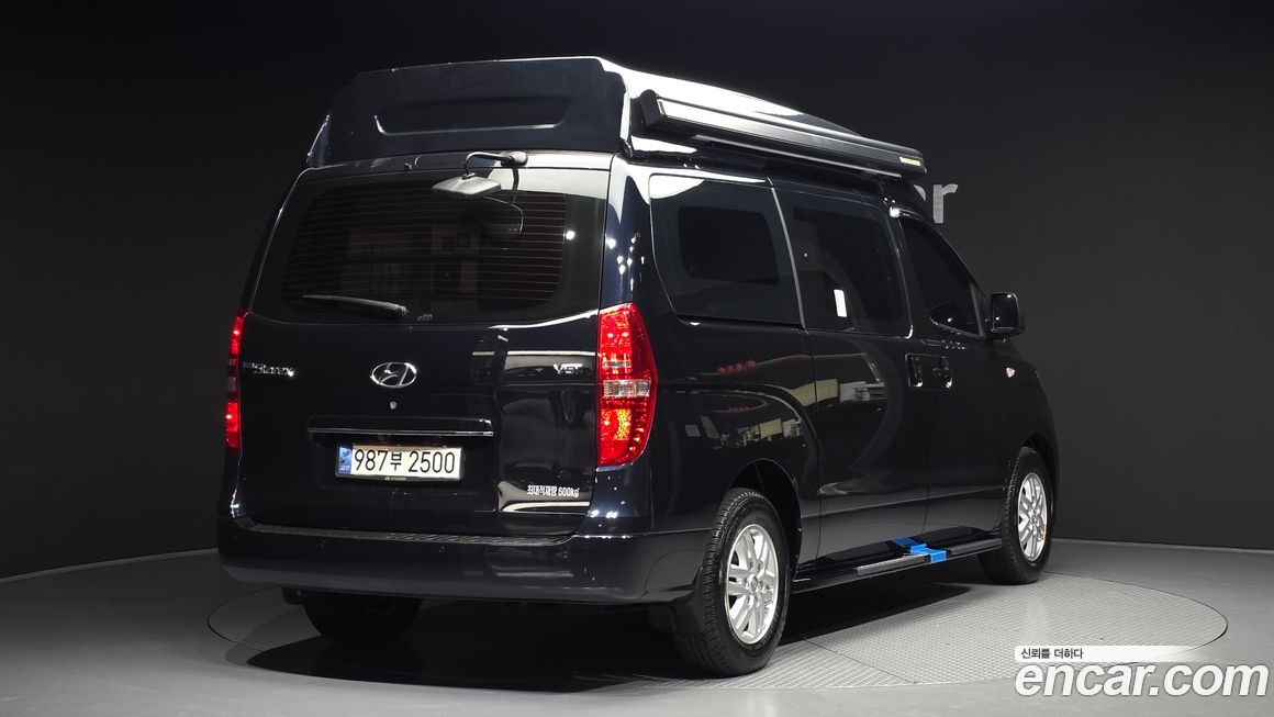 Hyundai Starex 2021