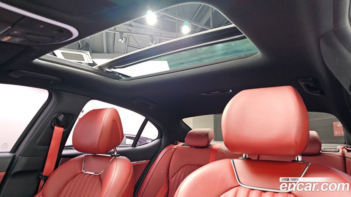 Genesis G70 2021