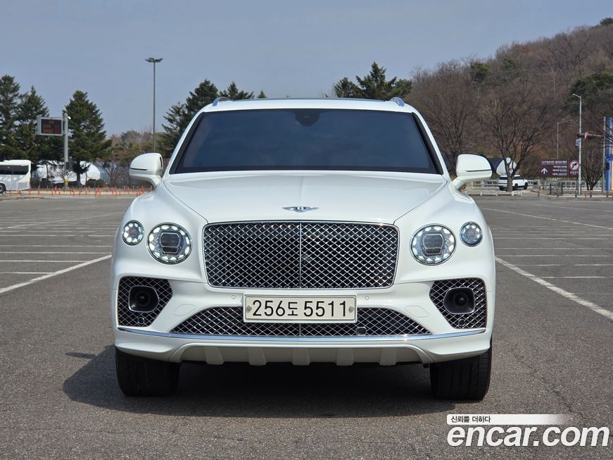 Bentley Bentayga 2023