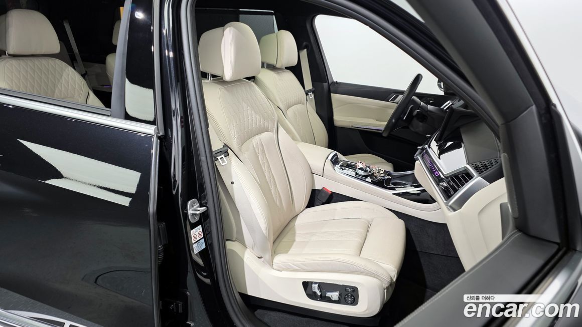 BMW X7 2024