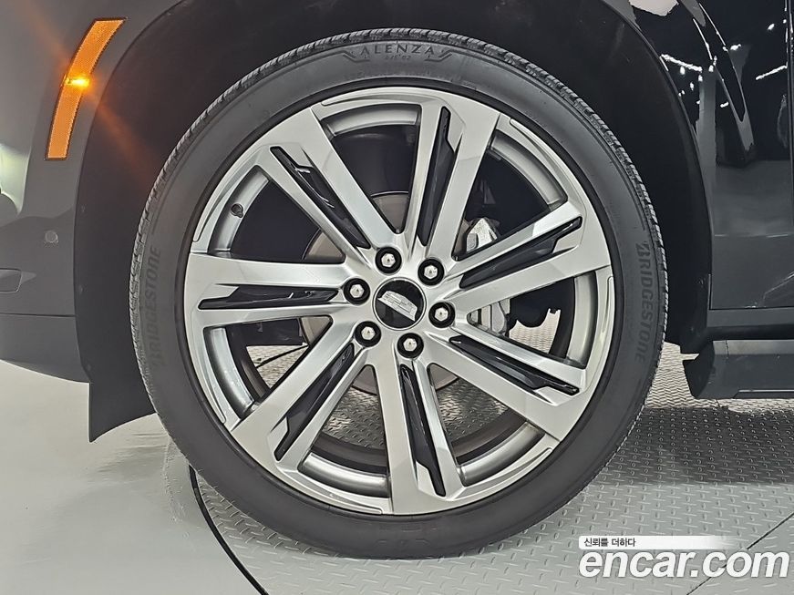 Cadillac Escalade 2025
