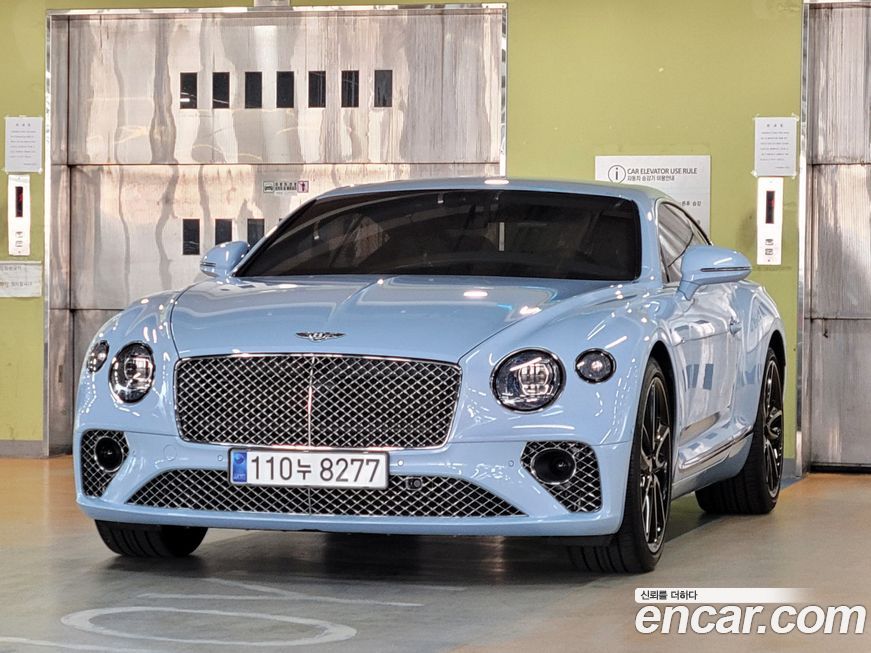 Bentley Continental 2021