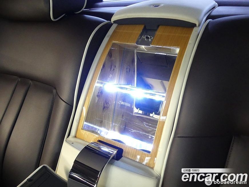 Rolls-Royce Phantom 2013